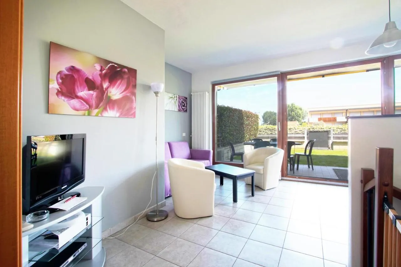 Casa vacanze Benacus Family Apartment - Italian Homing Sirmione
