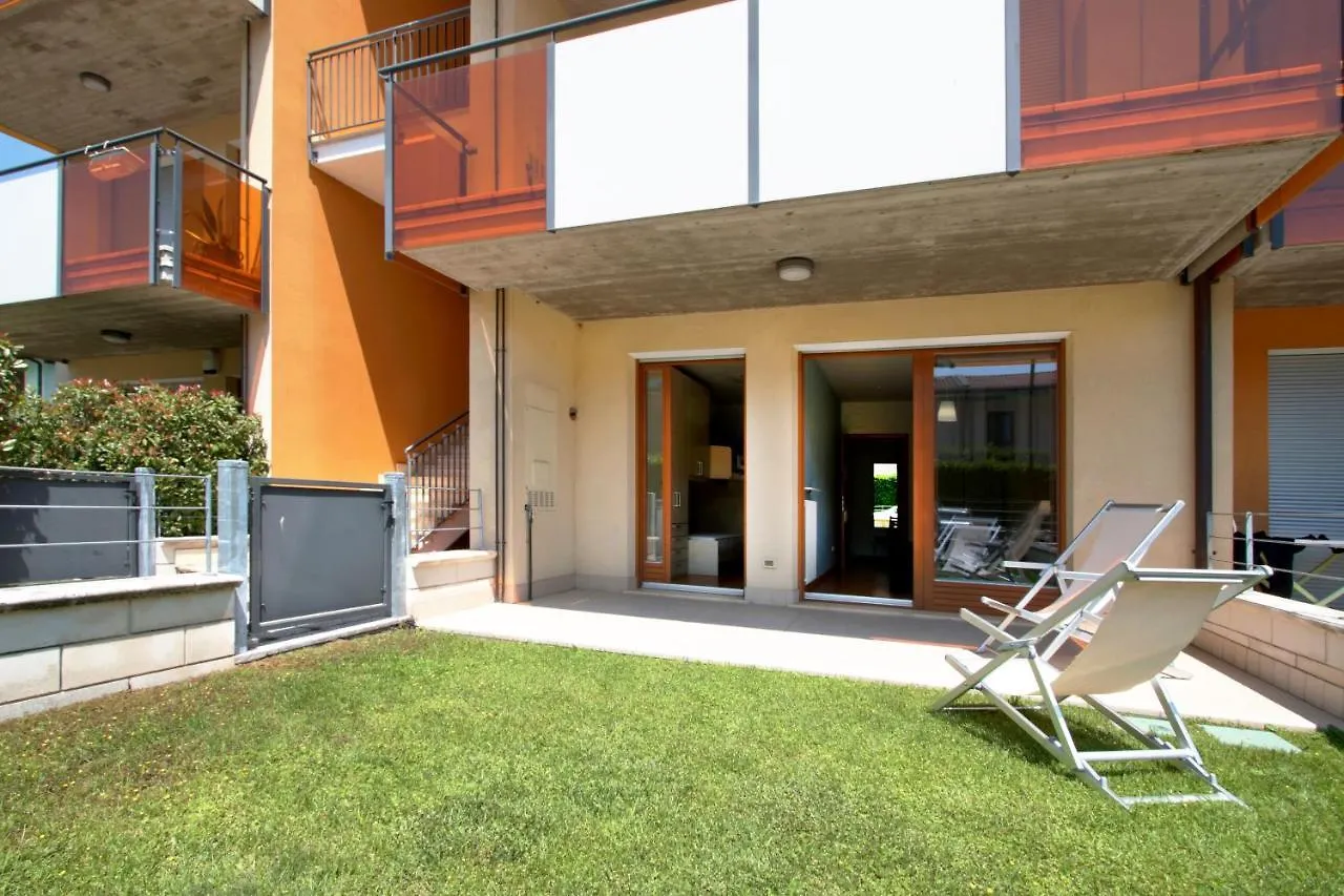 Benacus Family Apartment - Italian Homing Sirmione