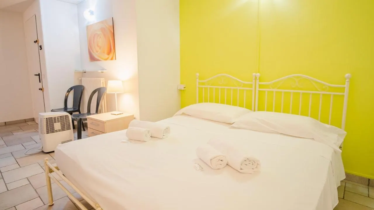 Casa vacanze Benacus Family Apartment - Italian Homing Sirmione Italia