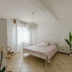 Casa Marisa Sirmione