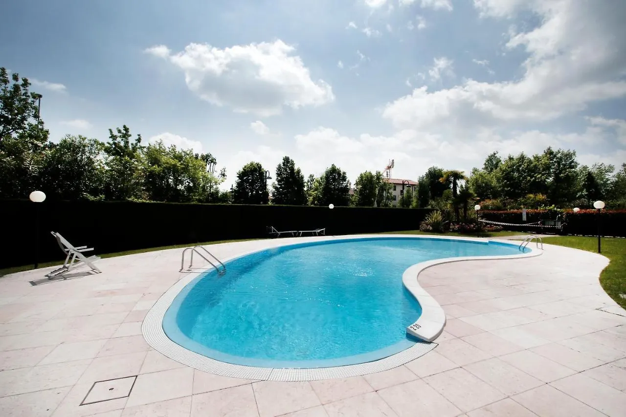 Benacus Family Apartment - Italian Homing Sirmione 0*,